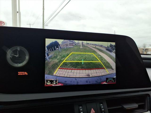 used 2022 Lexus ES 350 car, priced at $30,000