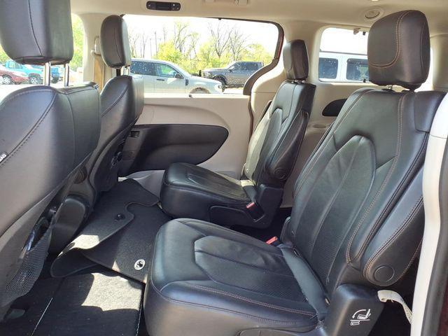 used 2018 Chrysler Pacifica car, priced at $13,500
