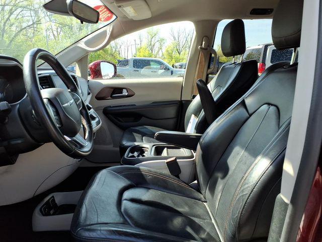 used 2018 Chrysler Pacifica car, priced at $13,500