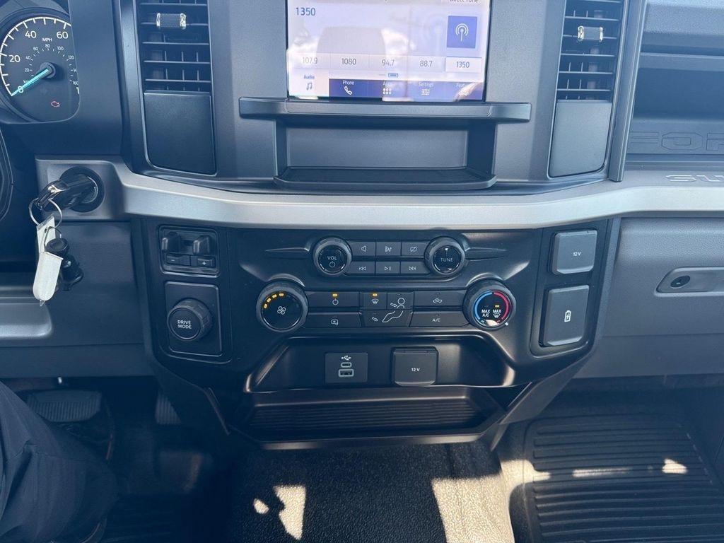 new 2024 Ford F-350 car, priced at $57,358