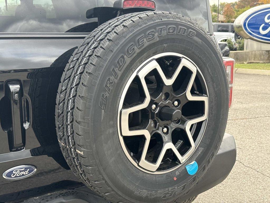 new 2025 Ford Bronco car, priced at $52,368