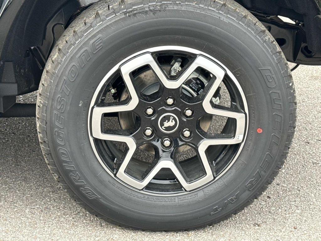 new 2025 Ford Bronco car, priced at $52,368