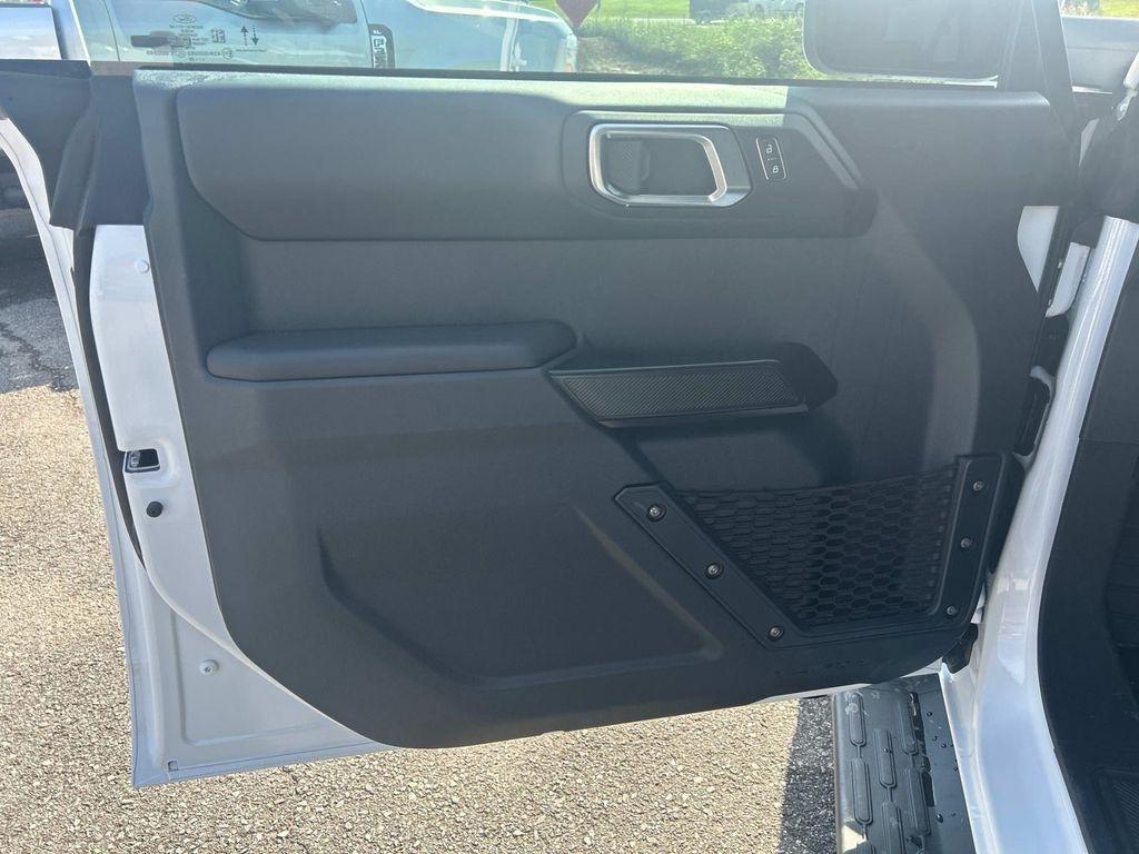 new 2025 Ford Bronco car, priced at $52,660