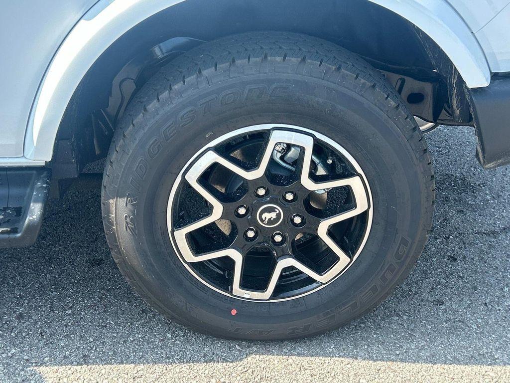 new 2025 Ford Bronco car, priced at $52,660