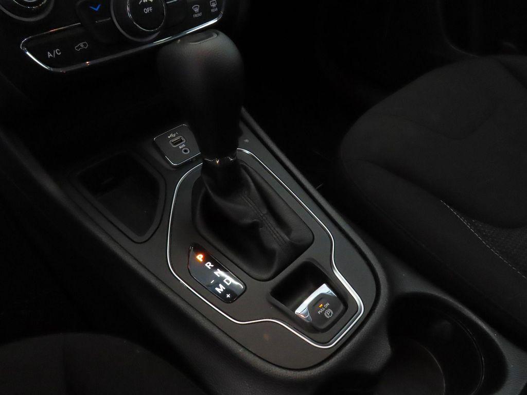 used 2021 Jeep Cherokee car, priced at $17,987