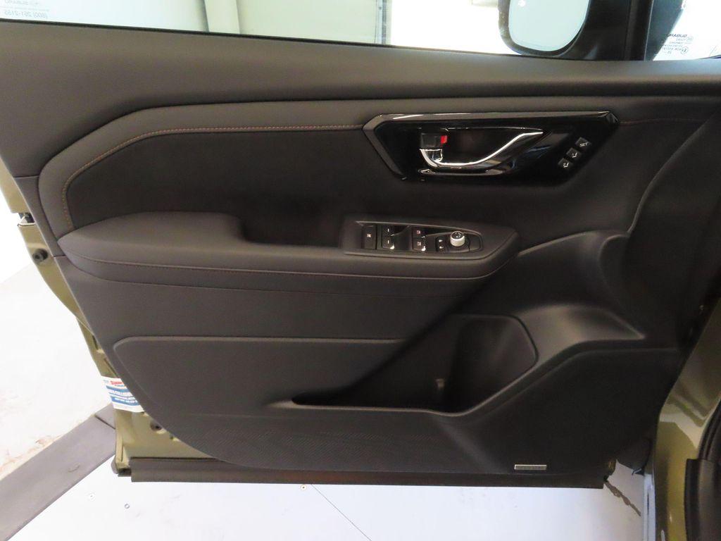 new 2025 Subaru Forester Hybrid car, priced at $42,412