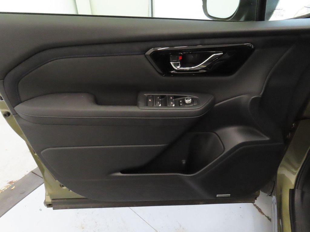 new 2025 Subaru Forester Hybrid car, priced at $40,528