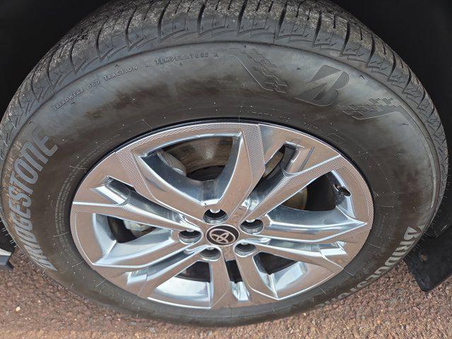 used 2023 Toyota Sienna car, priced at $40,498