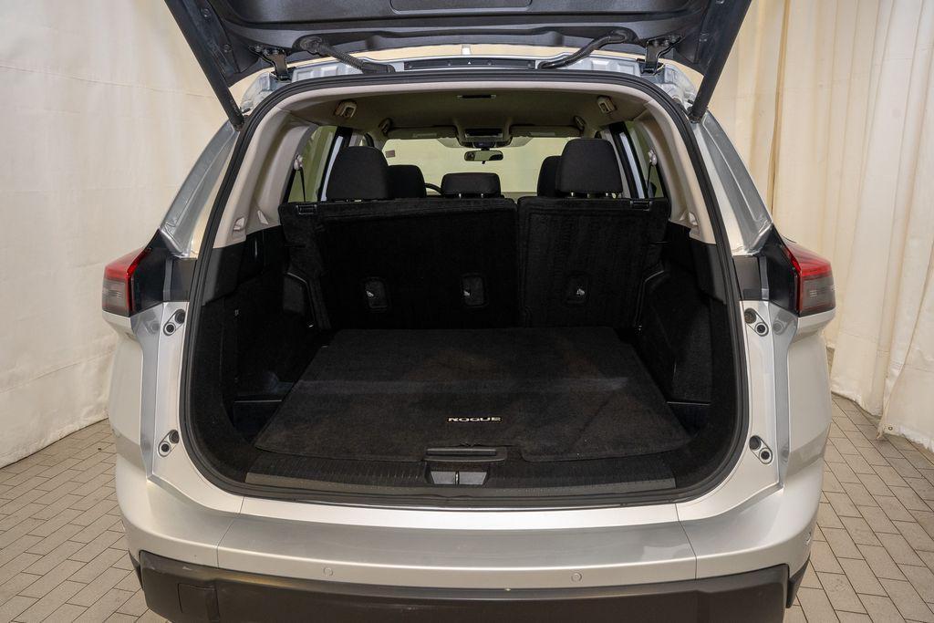 used 2024 Nissan Rogue car, priced at $21,038