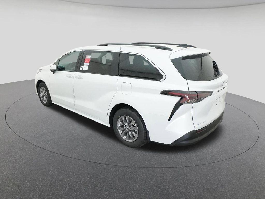 new 2026 Toyota Sienna car, priced at $50,125