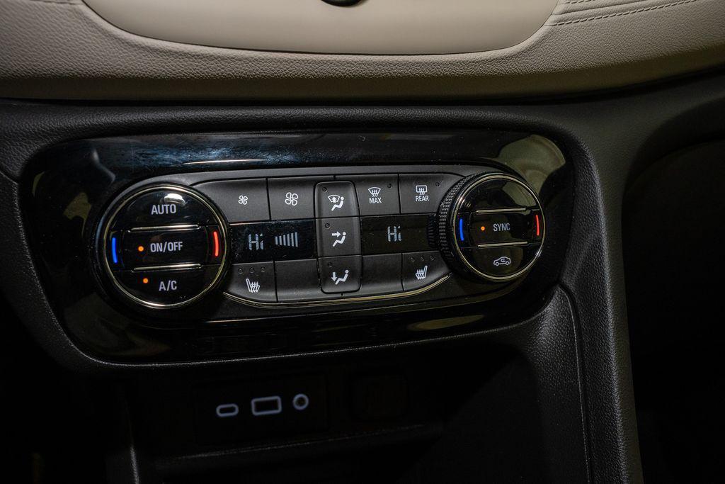 used 2022 Buick Encore GX car, priced at $18,157