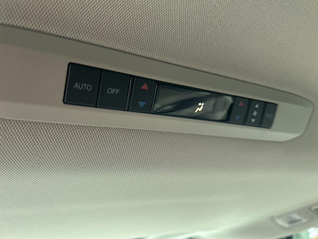 new 2026 Toyota Sienna car, priced at $48,008