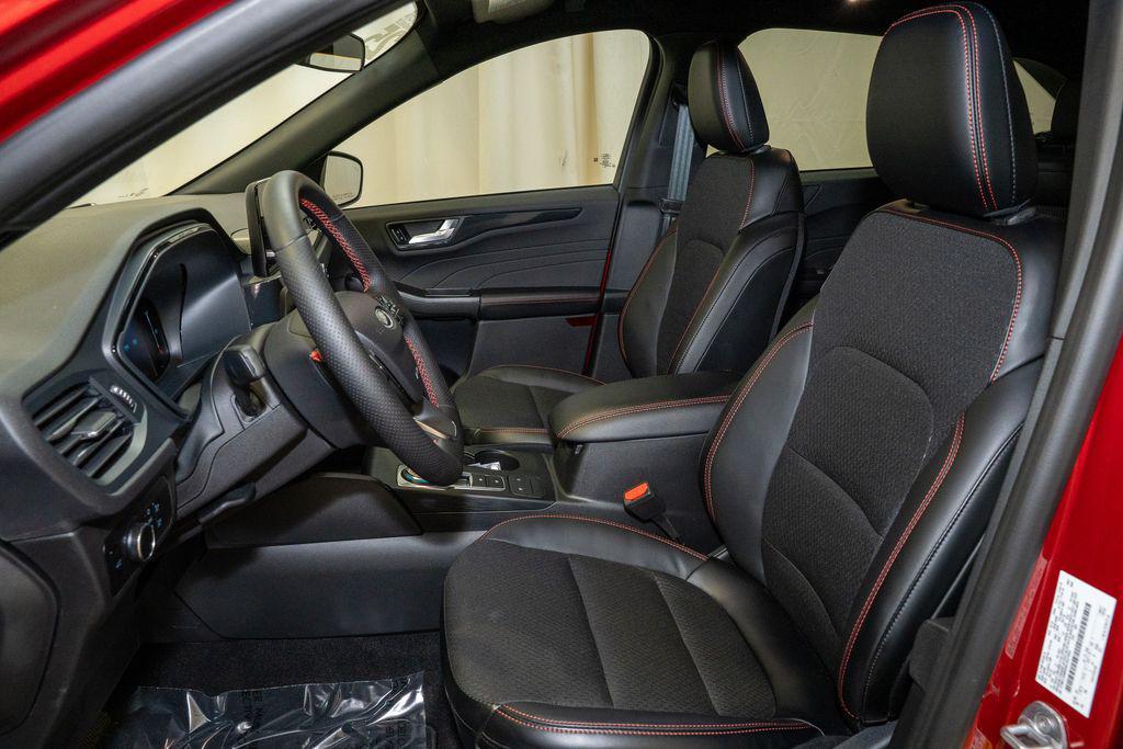 used 2025 Ford Escape car, priced at $25,108