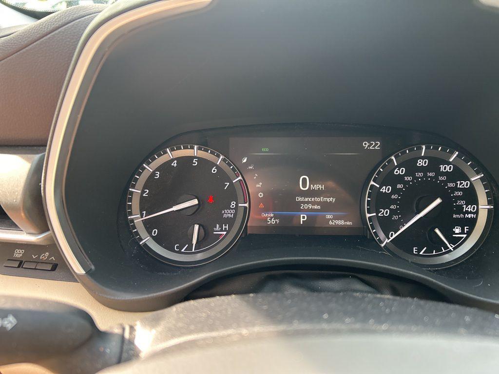 used 2021 Toyota Highlander car, priced at $32,497