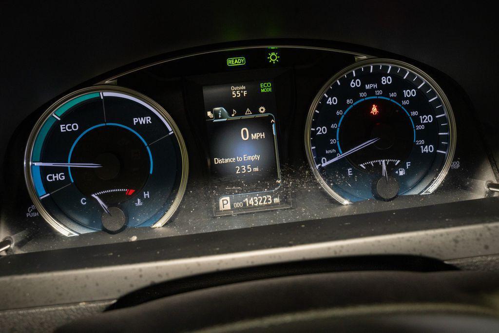 used 2017 Toyota Camry Hybrid car, priced at $14,617