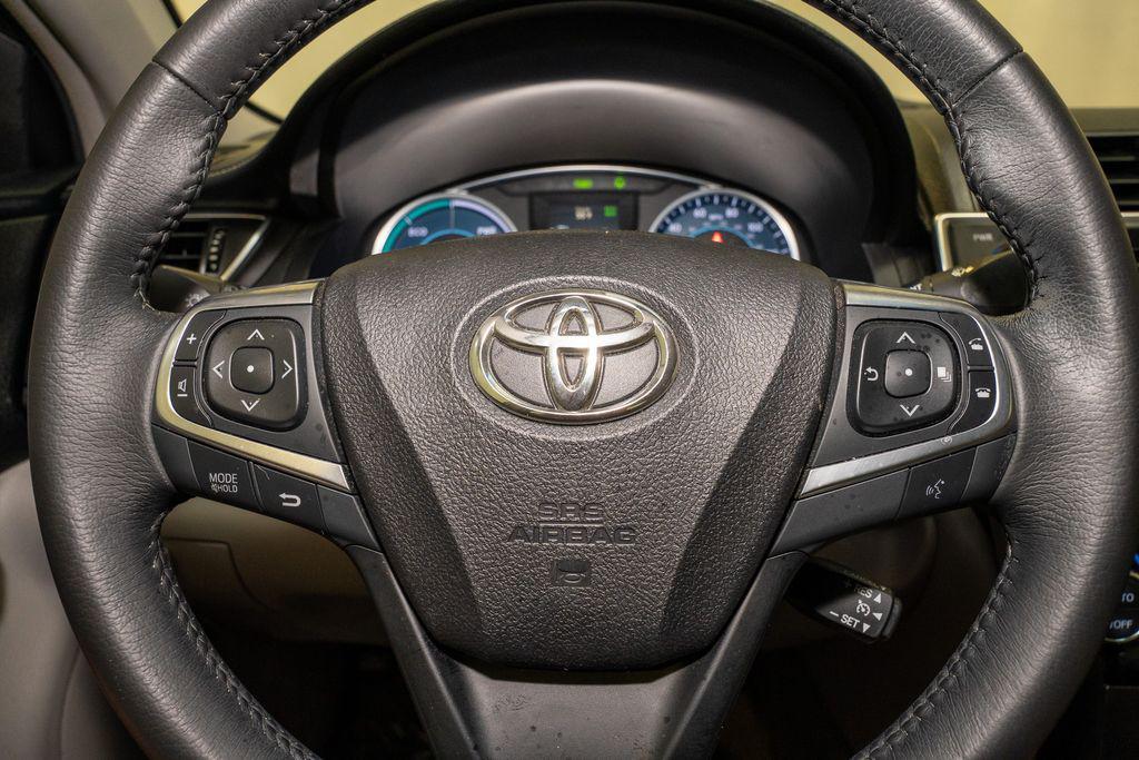 used 2017 Toyota Camry Hybrid car, priced at $14,617