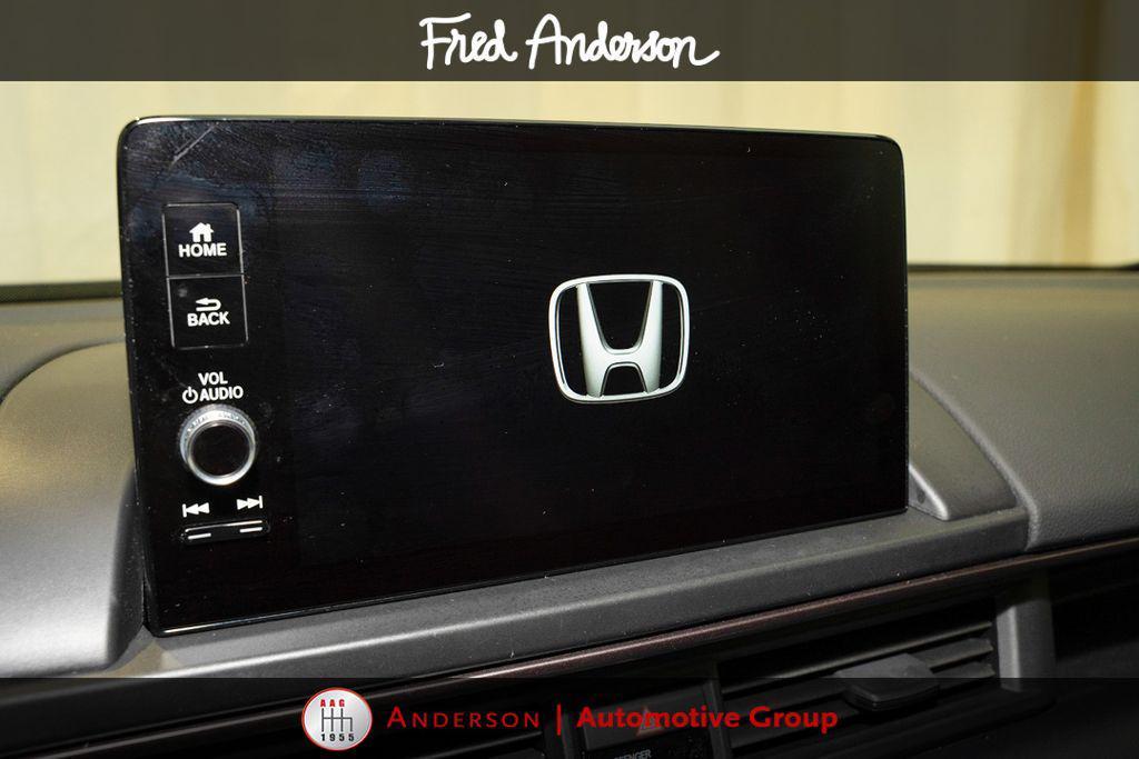 used 2024 Honda Pilot car, priced at $44,231