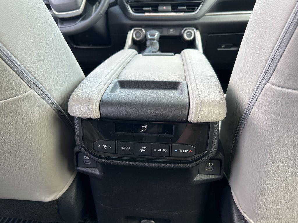 new 2026 Toyota Grand Highlander car, priced at $48,252