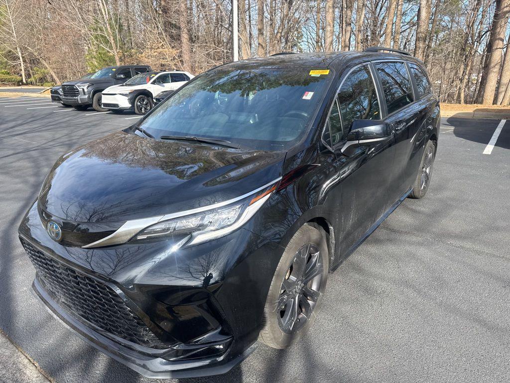 used 2022 Toyota Sienna car, priced at $41,333