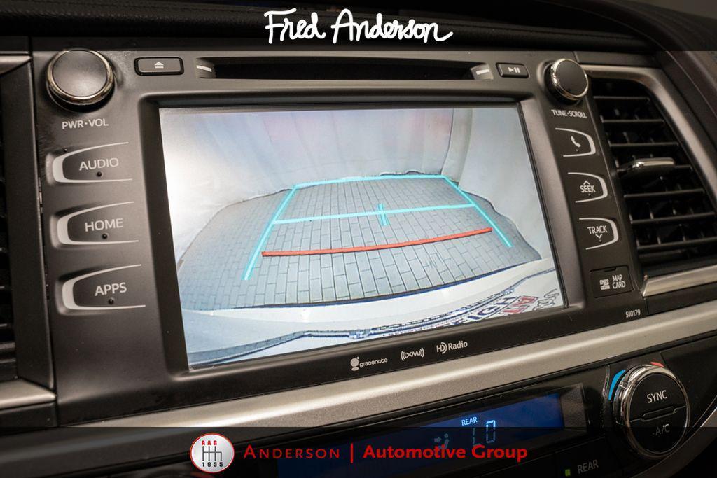 used 2018 Toyota Highlander car, priced at $25,894