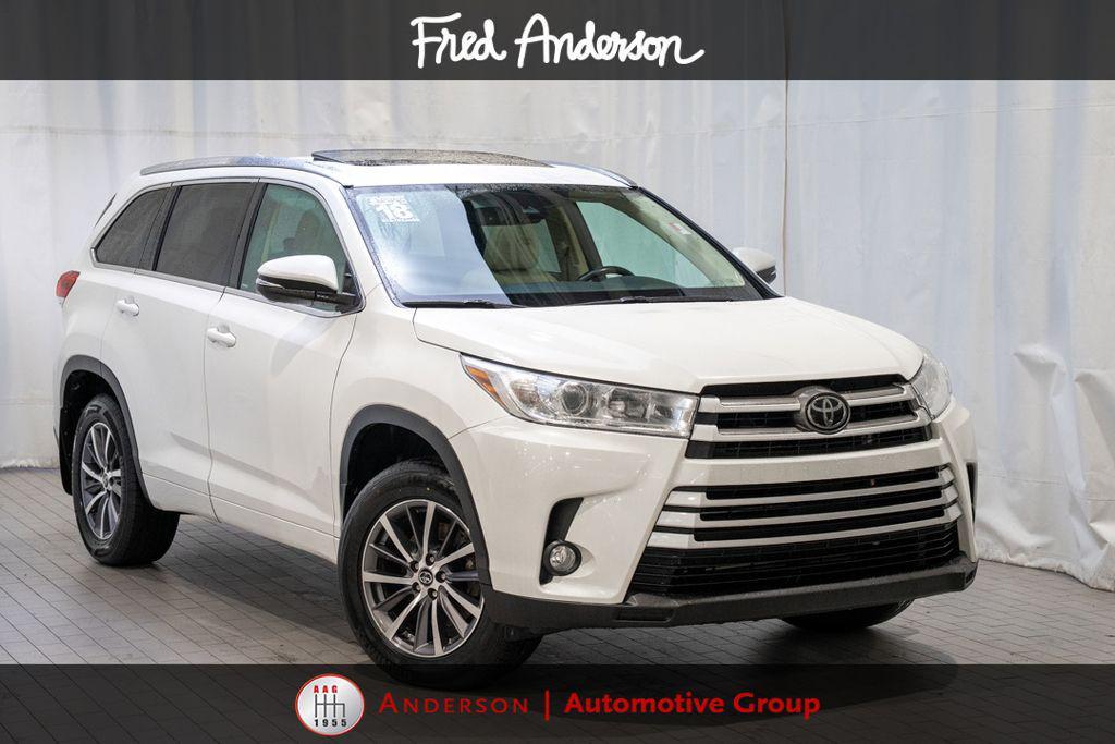 used 2018 Toyota Highlander car, priced at $25,894