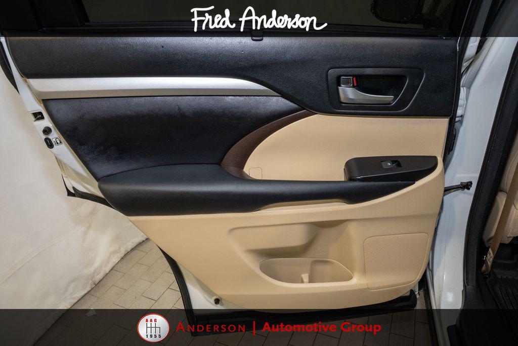 used 2018 Toyota Highlander car, priced at $25,894