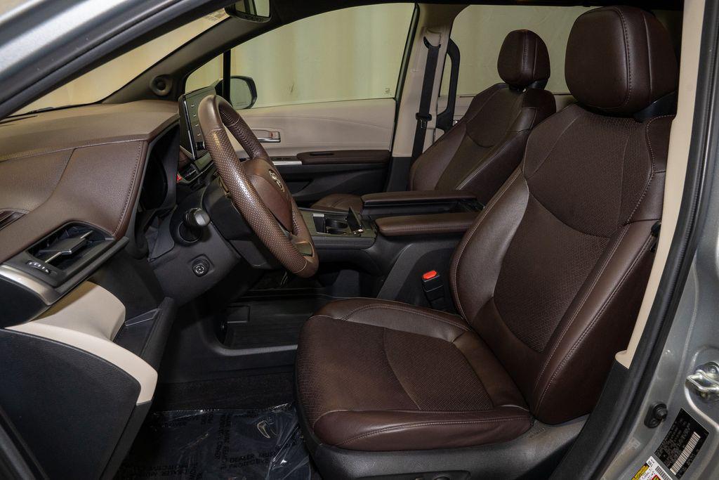 used 2024 Toyota Sienna car, priced at $46,986