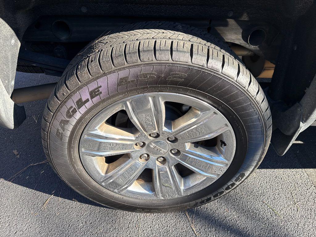 used 2017 GMC Sierra 1500 car, priced at $25,495