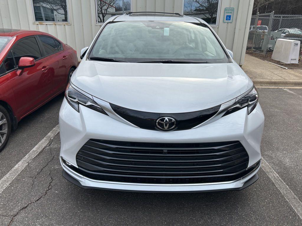 new 2026 Toyota Sienna car, priced at $64,623