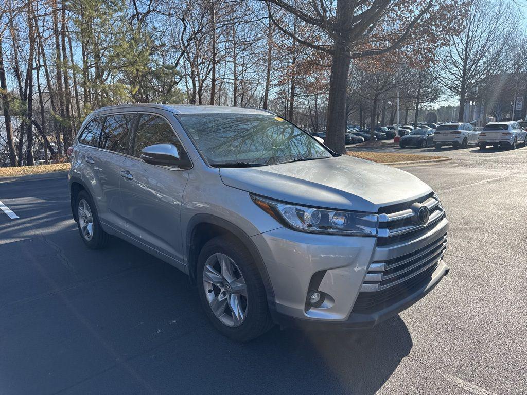 used 2019 Toyota Highlander car, priced at $25,197