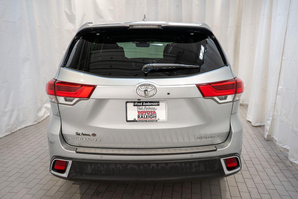 used 2019 Toyota Highlander car, priced at $25,197