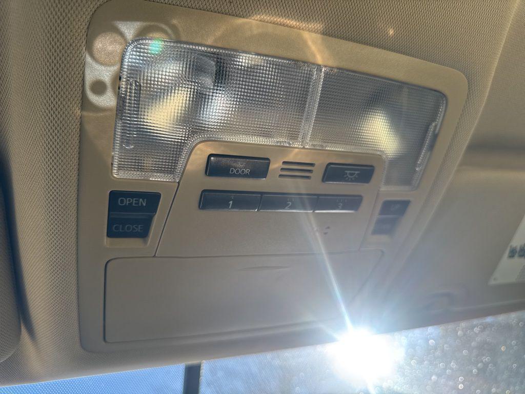 used 2016 Toyota Highlander car, priced at $23,063