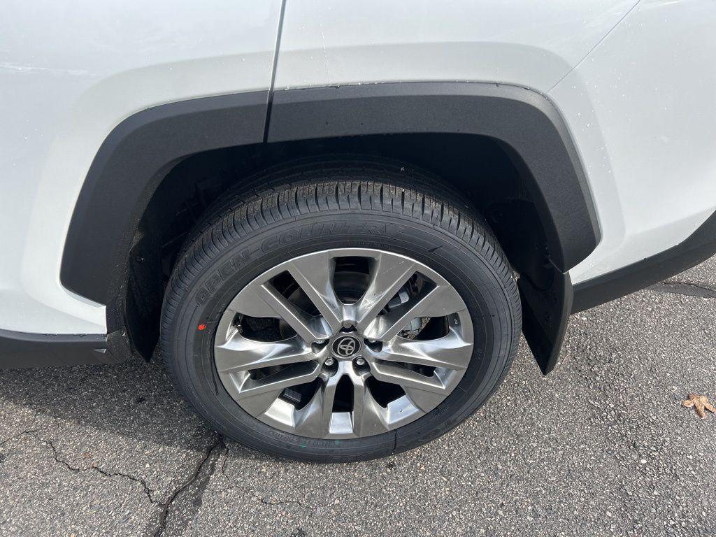 new 2025 Toyota RAV4 car, priced at $40,482