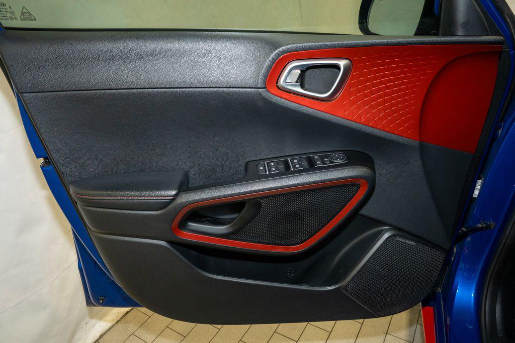 used 2021 Kia Soul car, priced at $14,134