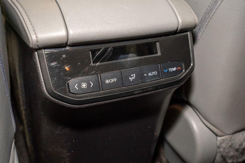 used 2023 Toyota Highlander car, priced at $33,936