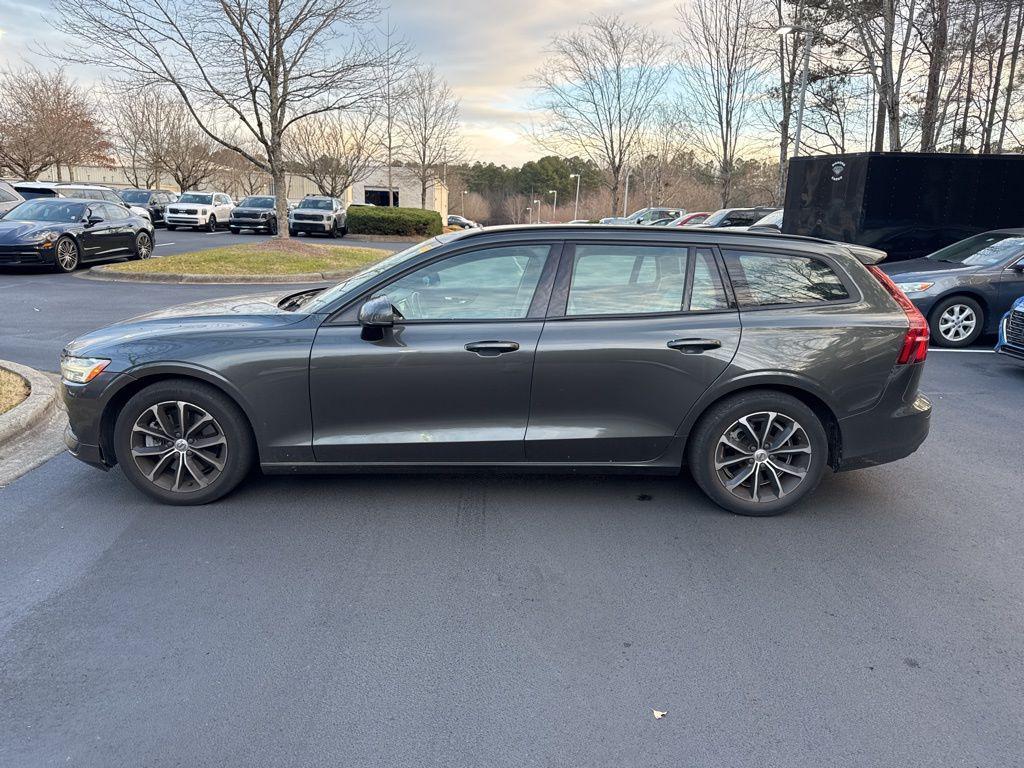 used 2019 Volvo V60 car
