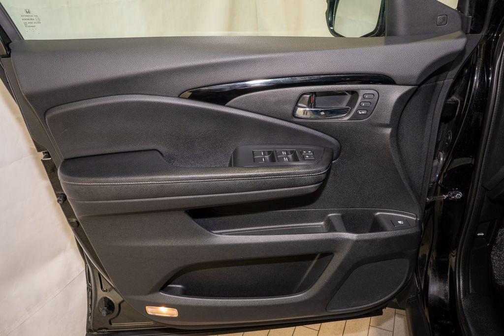 used 2018 Honda Ridgeline car, priced at $28,497