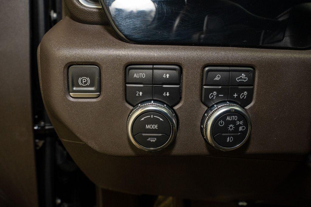 used 2022 GMC Sierra 1500 car, priced at $45,588