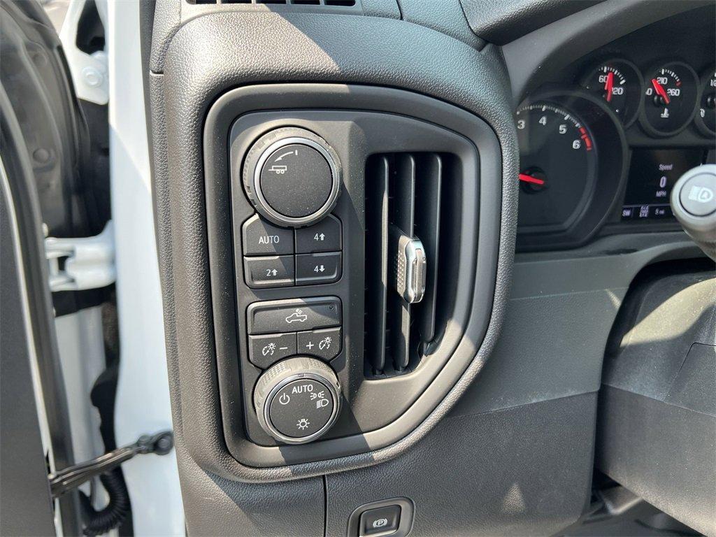 new 2025 Chevrolet Silverado 1500 car, priced at $50,376