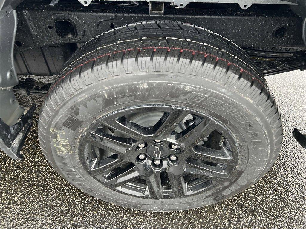 new 2026 Chevrolet Silverado 1500 car, priced at $43,385