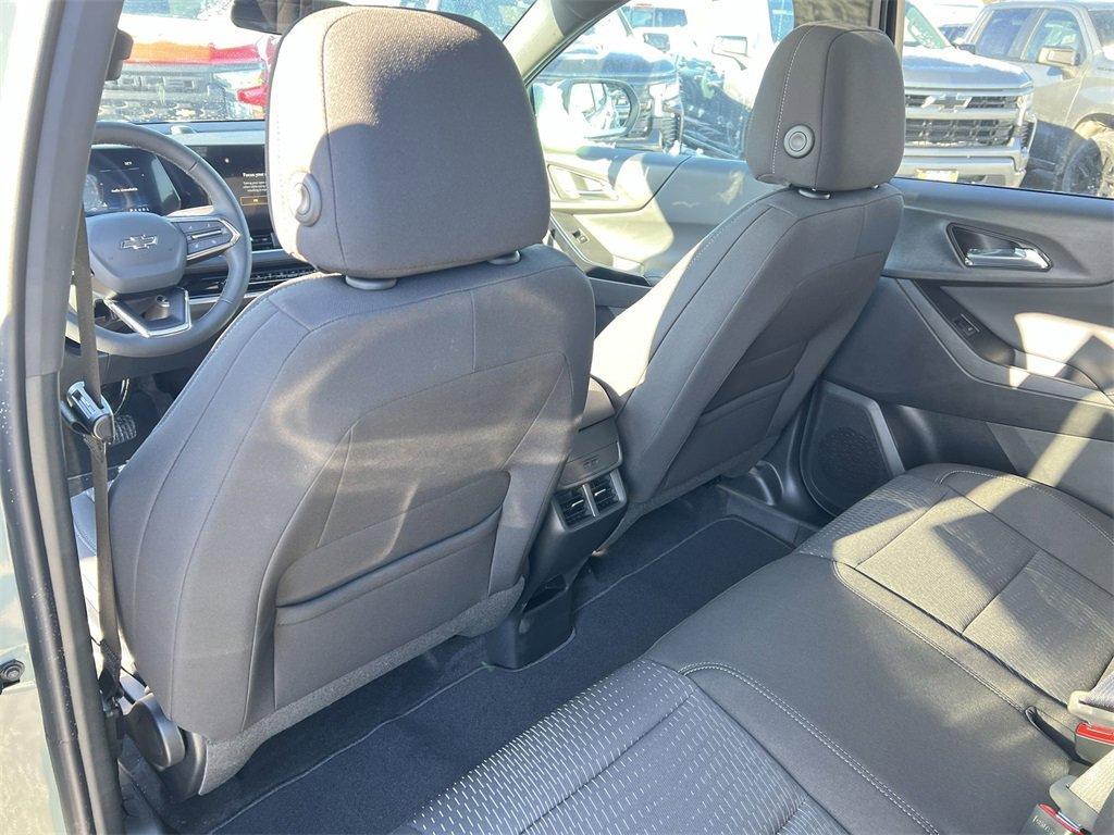 new 2026 Chevrolet Equinox car, priced at $31,053