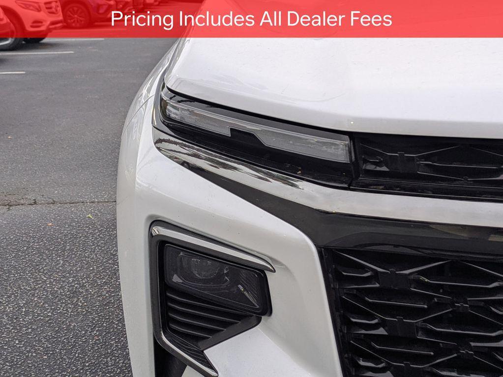 used 2024 Chevrolet Traverse car, priced at $43,371