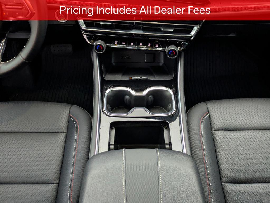 used 2024 Chevrolet Traverse car, priced at $43,371