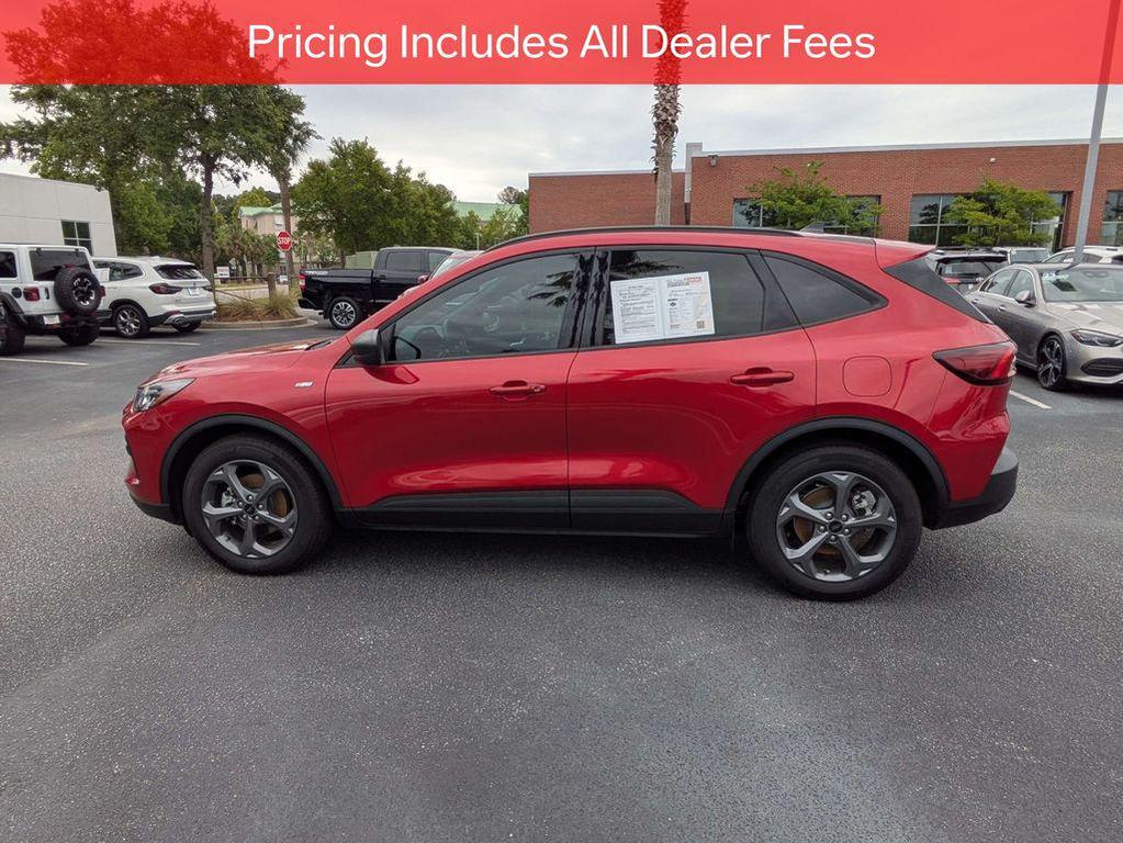 used 2025 Ford Escape car, priced at $25,771