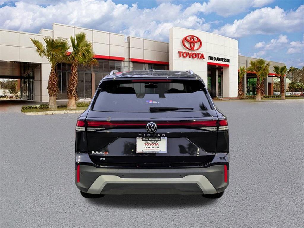 used 2025 Volkswagen Tiguan car, priced at $27,991