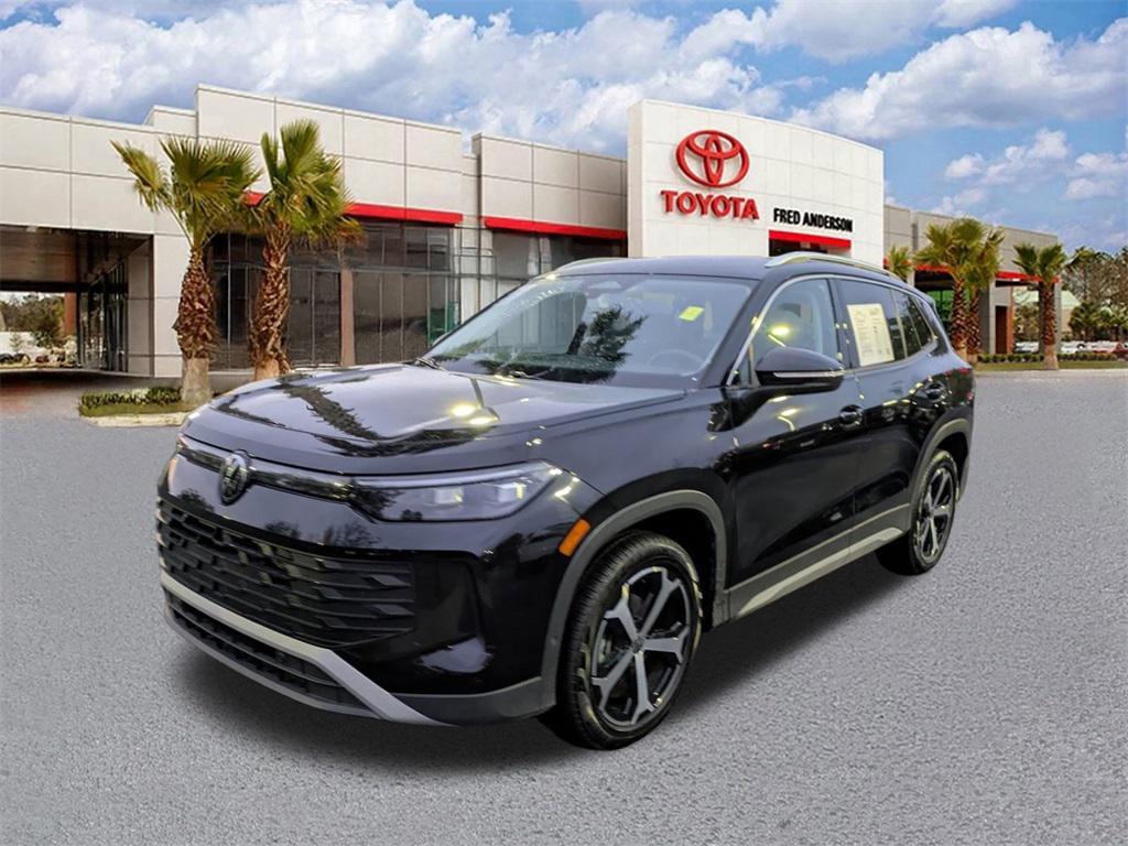 used 2025 Volkswagen Tiguan car, priced at $27,991