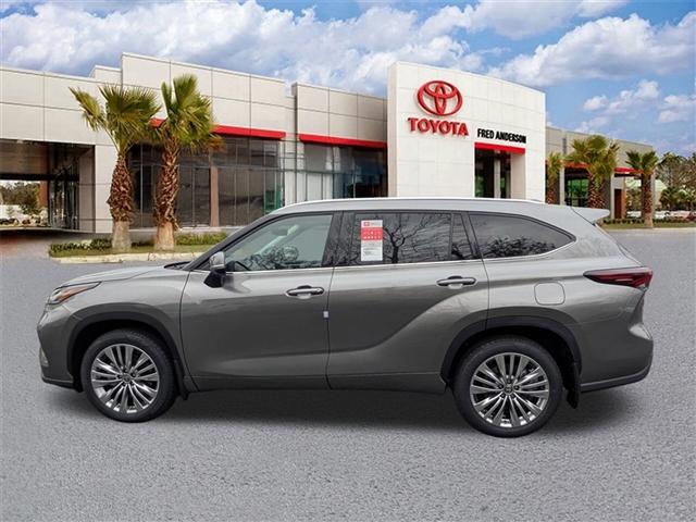 new 2026 Toyota Highlander car, priced at $56,726