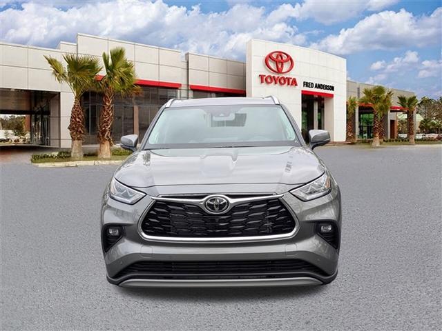 new 2026 Toyota Highlander car, priced at $56,726