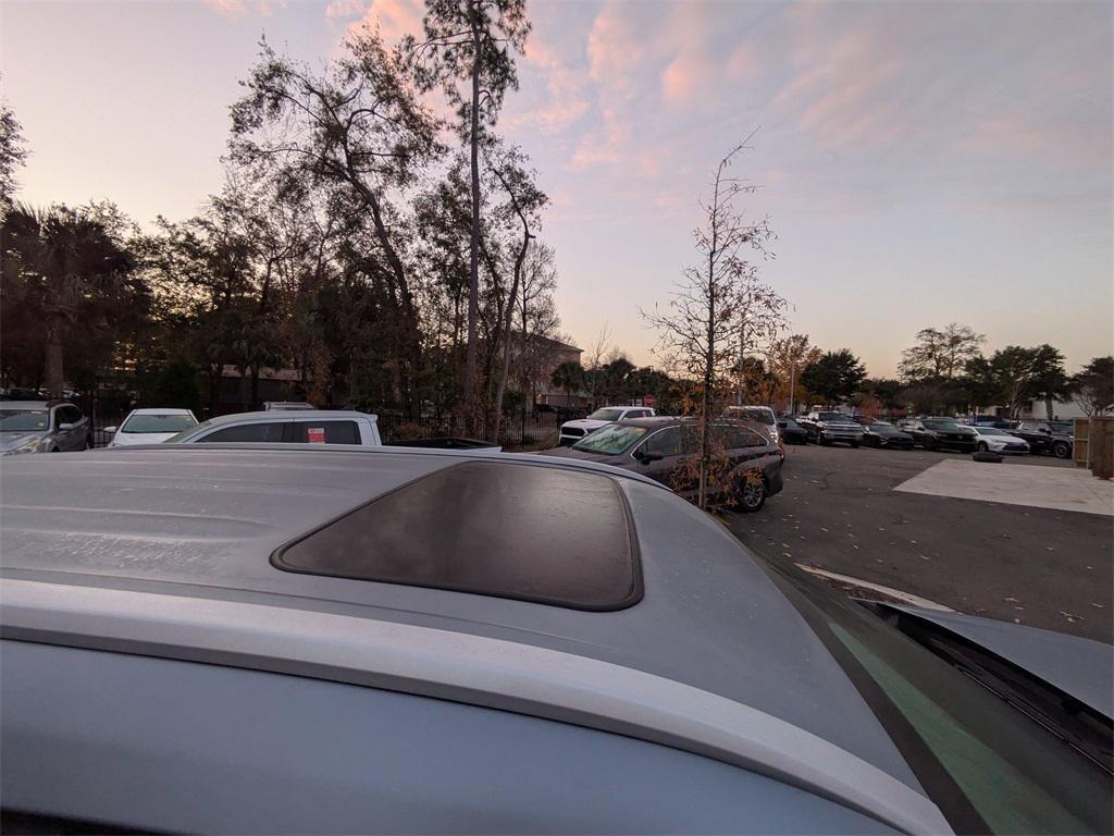 used 2023 Toyota Highlander car, priced at $38,991