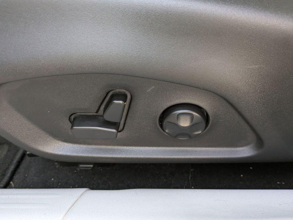 used 2018 Jeep Compass car, priced at $13,491